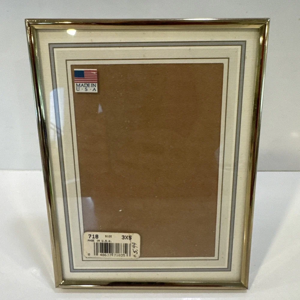 Vintage Gold Frame W Mat Made In USA